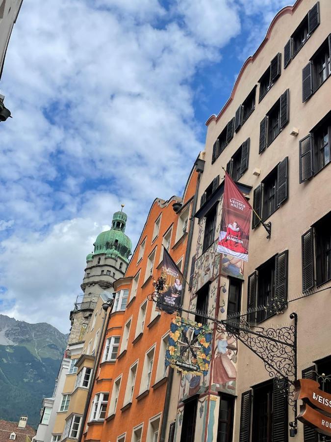 Altstadthotel Weisses Kreuz Innsbruck Exterior photo